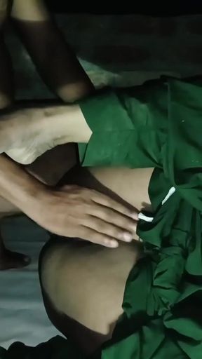 Unforgettable moment from "Padosan Ghar bulakar pila"