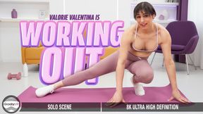GROOBYVR - Working Out and Play With Valorie Valentina
