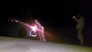 MOTORISTA de aplicativo fode duas PASSAGEIRAS na estrada