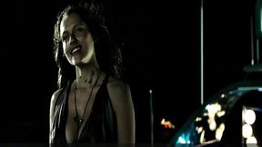 Teresa Palmer gets down and dirty in the sun with her bikini on!