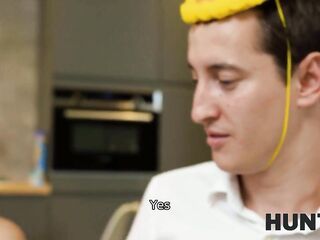 HUNT4K. Anal pleasure costs money so BF has profit thanks to his girlfriend