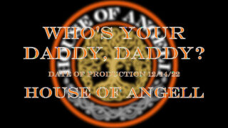 Papà orsi tatuati si fanno riempire i culi pelosi a pelo nudo da enormi cazzi americani in un caldo trio