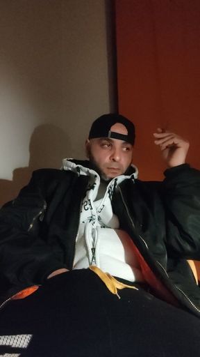 Dirtyjunkbro Is Bored He's Looking for Buddies