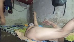 Desi aunty ki ladki ke ghar jake uski chudai ki uski milk ki na milk na piya milk