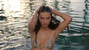 ”It's no Secret that Adriana Lima is one of Victoria's finest”