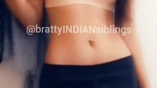 Vulgar INDIAN DESI WEB CAM SLUTS PRIYA STRIPPING FOR BF :