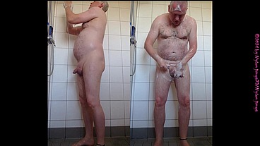 Morgens Allein in der Dusche