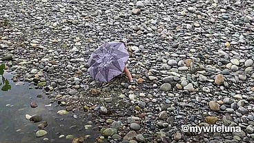 A ride to the river turns into a good fuck