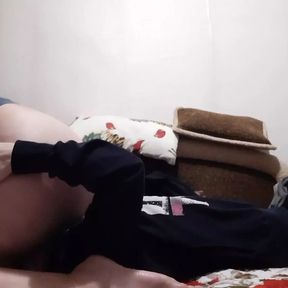 I sit on her face and fuck her hard in the mouth and cum - Lesbian-candys