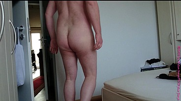 Welche Farbe der Nylons für das Kleid