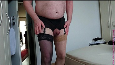Welche Farbe der Nylons für das Kleid