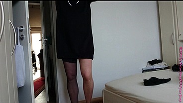 Welche Farbe der Nylons für das Kleid