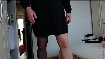 Welche Farbe der Nylons für das Kleid
