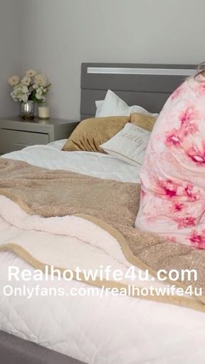 Wife fucks super nervous 18 year old virgin - sits on hubby's face after   Clip 1