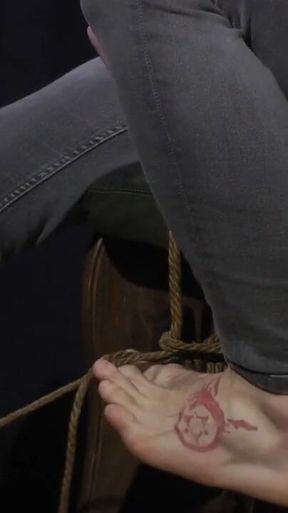 Zeus Hardcore Bondage Challenge