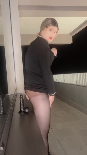 Sissy obey to Goddess Yasmin