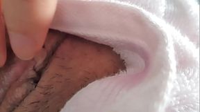 BUCETA TA GRANDE E INCHADA N&Eacute_ .... COLOQUEI A VARA ATE MELAR... UMA ROLA BEM GRANDE DE BORRACHA...