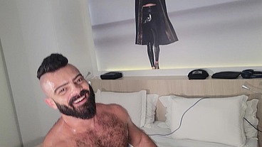 Rico Rosa faces the giant dick of Ray Diesel. And I loved it. And I love him. :D