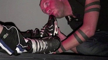 611 sneaker sexparty in a crusinfg with scally boy discret