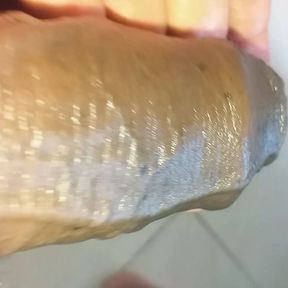 I increased the size of the video, I want you to admire that big foreskin a little more, that your ass loves