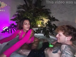 On vacation with Carla Morelli's large booty