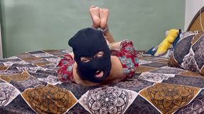 Breaking News: India’s Most Wanted Thief Caught & Given Extreme Bastinado Punishment