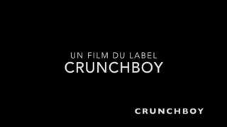 Magrissime dilettanti francesi si sottopongono a una gangbang di dominazione senza preservativo all'aperto