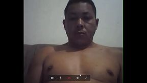 &Eacute_l enga&ntilde_a a su esposa