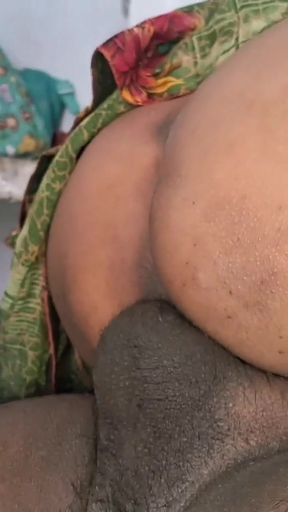 Hasbend wife faking in home   Clip 2