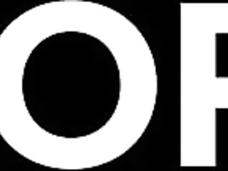 MILFY Seductive Photographer Penny Barber Shares A Jock With Her Her Model Rissa May In Hawt Trio