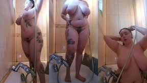 viens prendre une douche avec moi