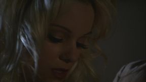 Babe is enjoying while her man is drilling her in the middle of the night