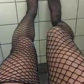 auf dem WC unter der Hose nylons