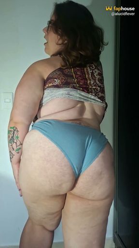 Chubby Nerd Strips for You (beautiful Saggy Tits)