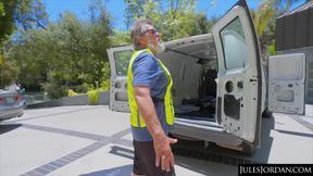 Air Tight And Overloaded: Nicole Arias Triple Invasion