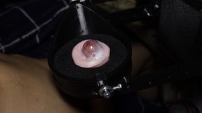 Automatic Masturbator in Action but I Try Not to Cum and I Succeed