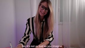 Anal Sex Preparation: Psychologist Shows Girl How to Get Ready for Anal Sex