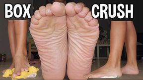 BOX CRUSH WITH WRINKLED SOLES