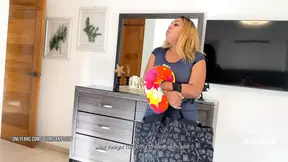 New Puerto Rican Stepsister Gets Mad about Sharing Bed but Can’t resist me