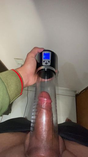 Automatic Suction Pump Sucks 13 Cm Dick W Leaves It 19 Cm