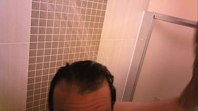 Bulgarian fucks Himself in the shower