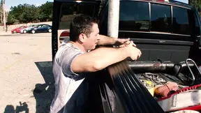 milf Cyrus Lets Her Stud Shave Her Pussy Before They Bone