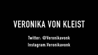 Hot busty babe bounce her huge bobos while ride a fat cock