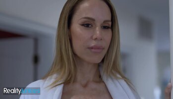 Mckenzie Lee's Sultry Seduction with Apollo Banks' Massive Cock