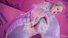 Watch sensuous Anuskatzz and Lily Lu's trailer