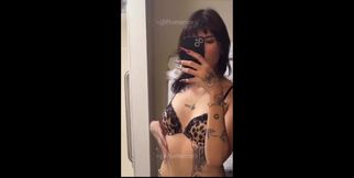 Solo Teen Handjob