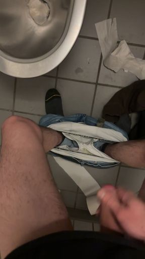 Public Toilet German