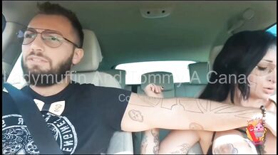 Girl on the street sucking under public eyes in her car
