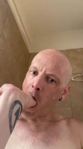 Flashing My Dick in Shower for Roommate