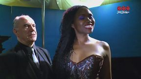 Sperma Vulkan Ebony Babe Sucks Multiple Cocks Wild